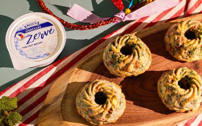 Velikonoční nádivka s Jihočeským žervé, kopřivami a uzeným masem