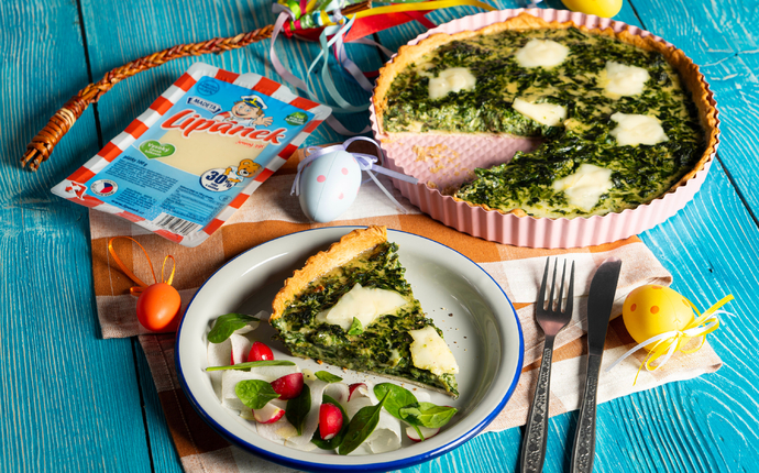 Velikonoční špenátový koláč se sýrem Lipánek